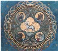Marigny - Eglise - Les 4 evangiles et l'agneau divin